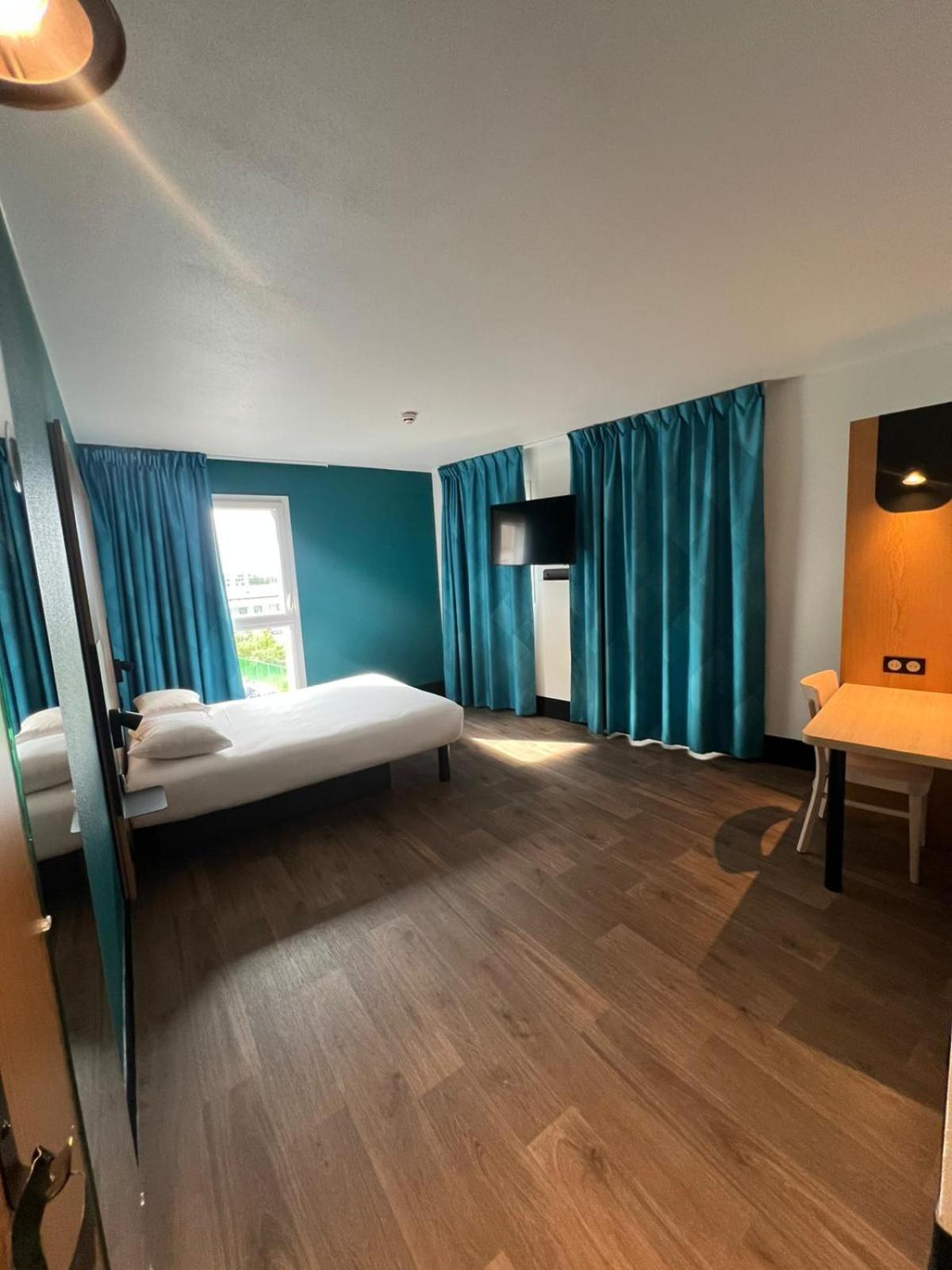 B&B Hotel Paris Romainville Noisy-Le-Sec Εξωτερικό φωτογραφία